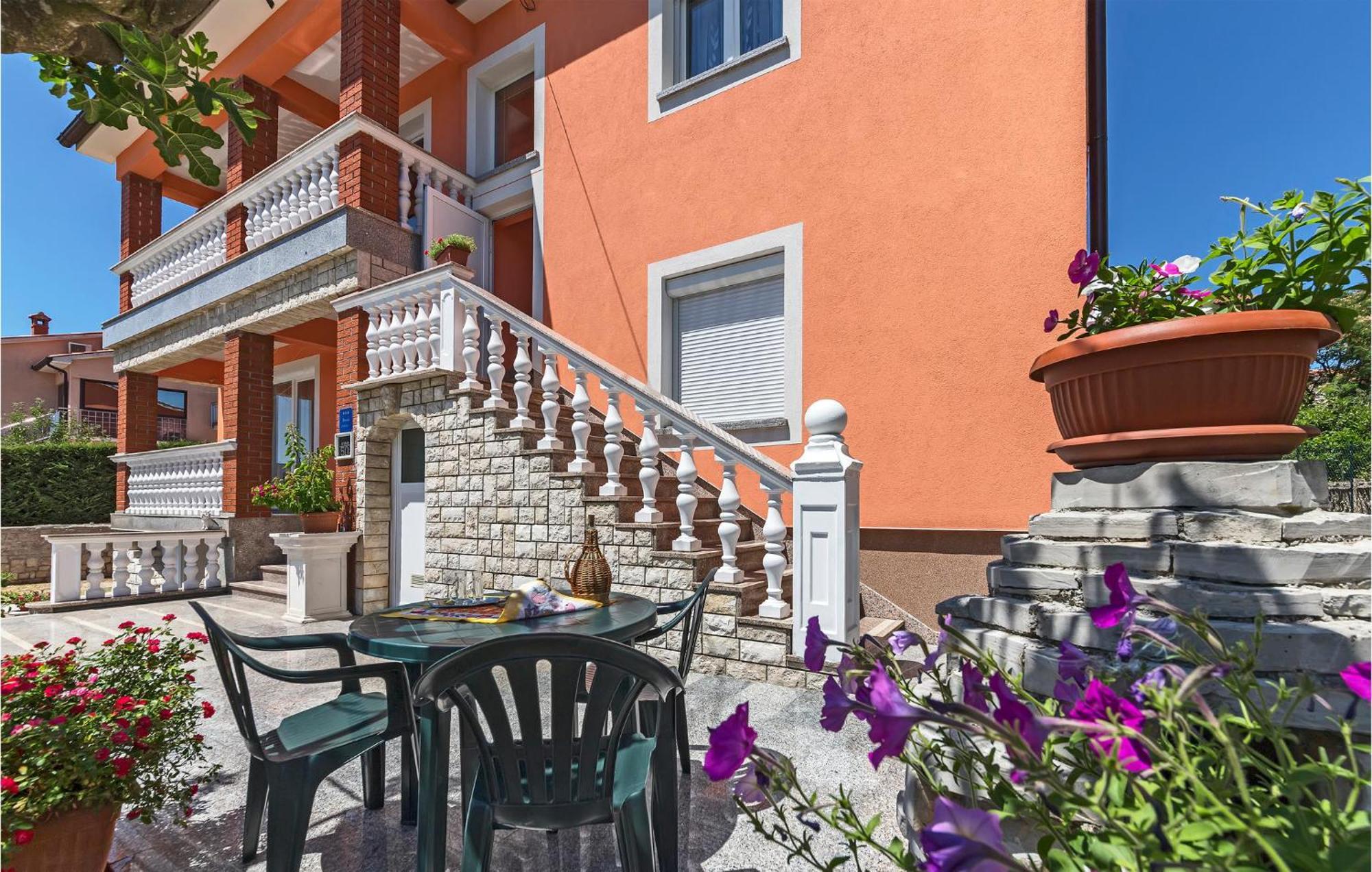 Lovely Apartment In Labin With Wifi Exterior foto