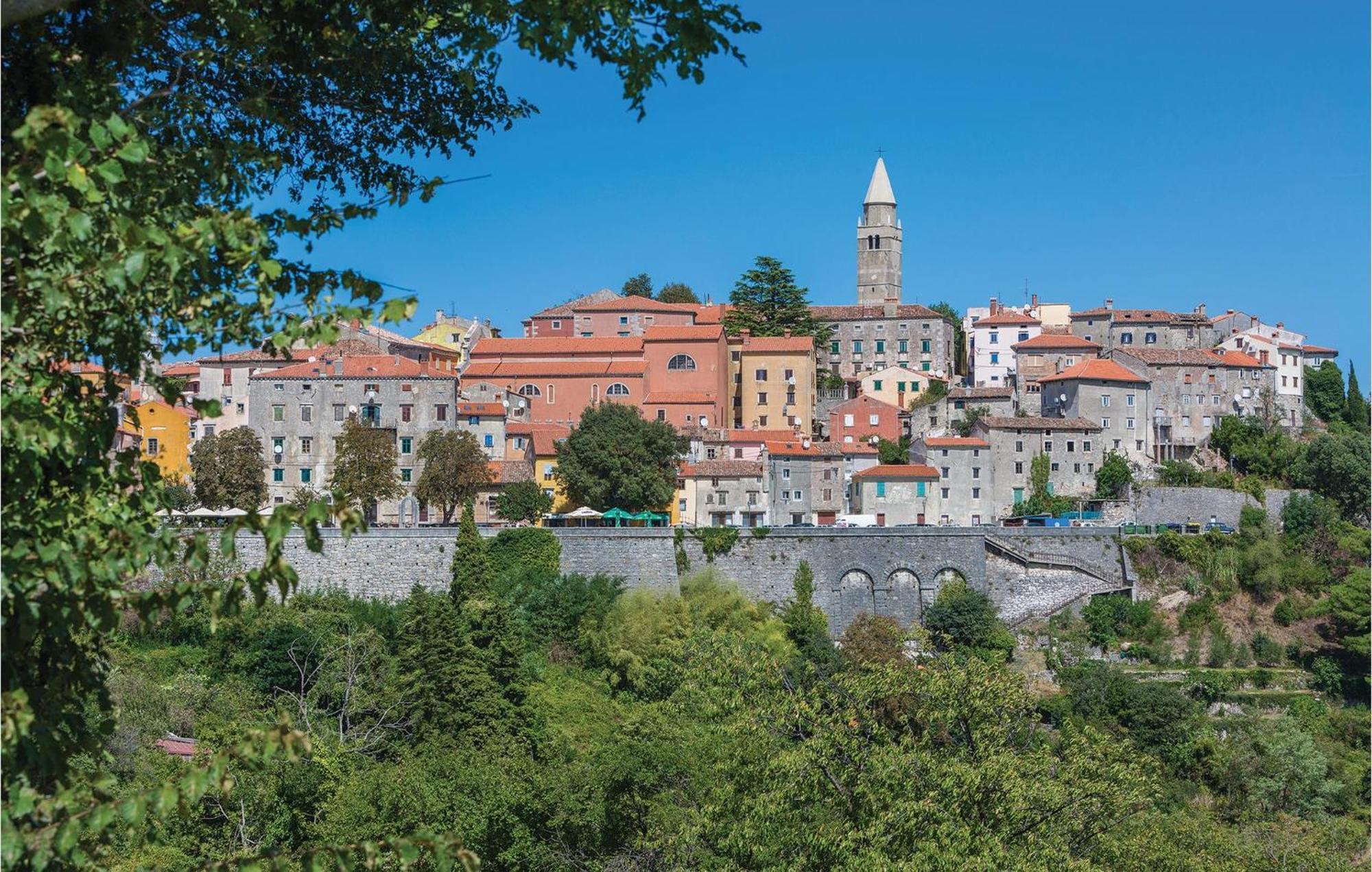 Lovely Apartment In Labin With Wifi Exterior foto